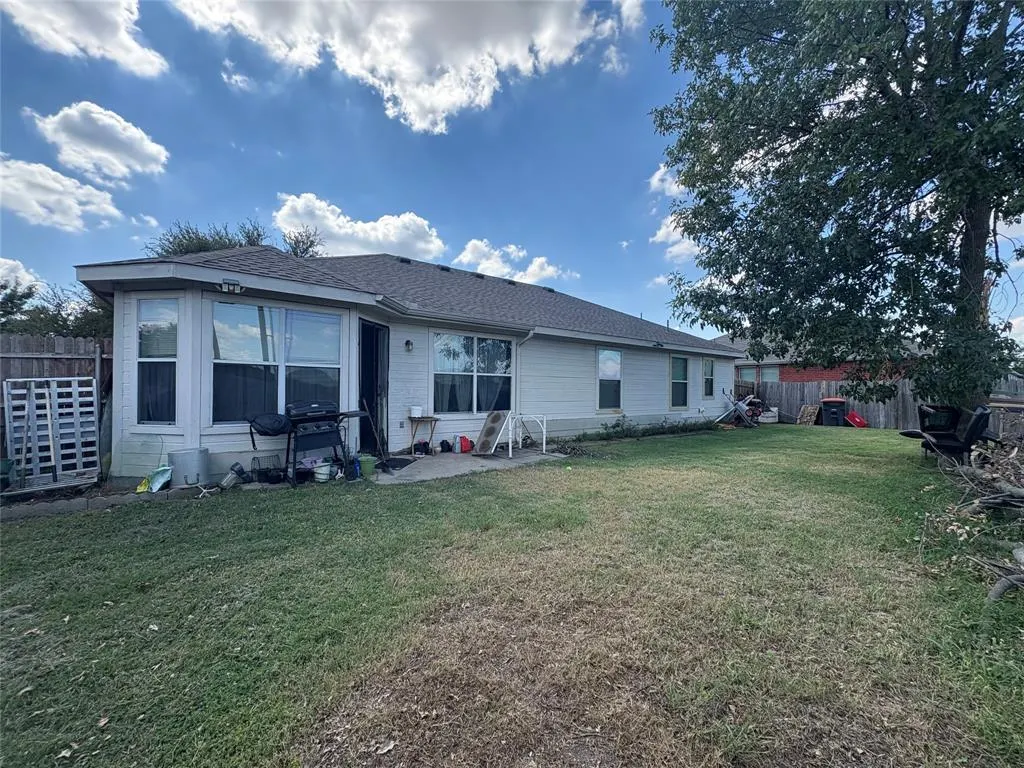 100 Meadow View Lane