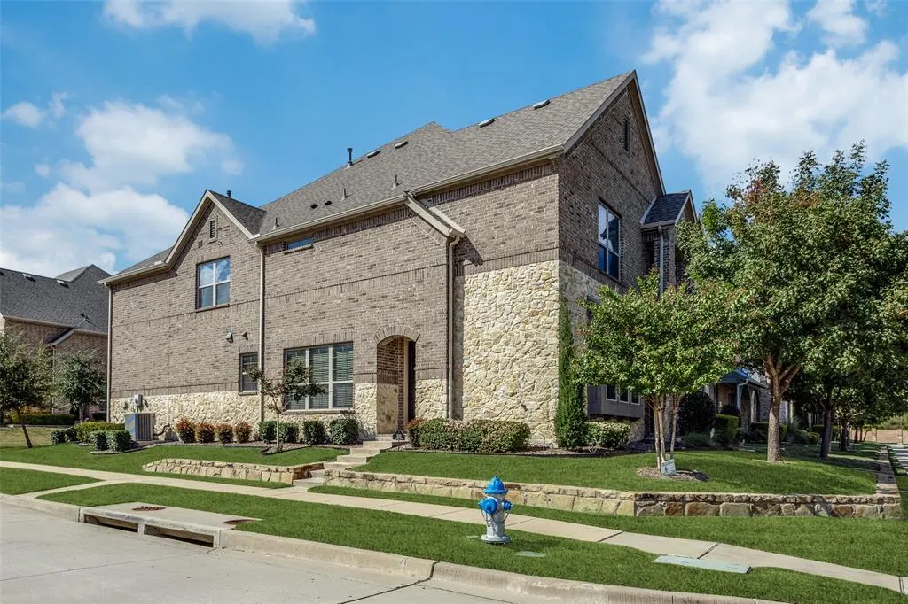 3120 Gaylord Drive