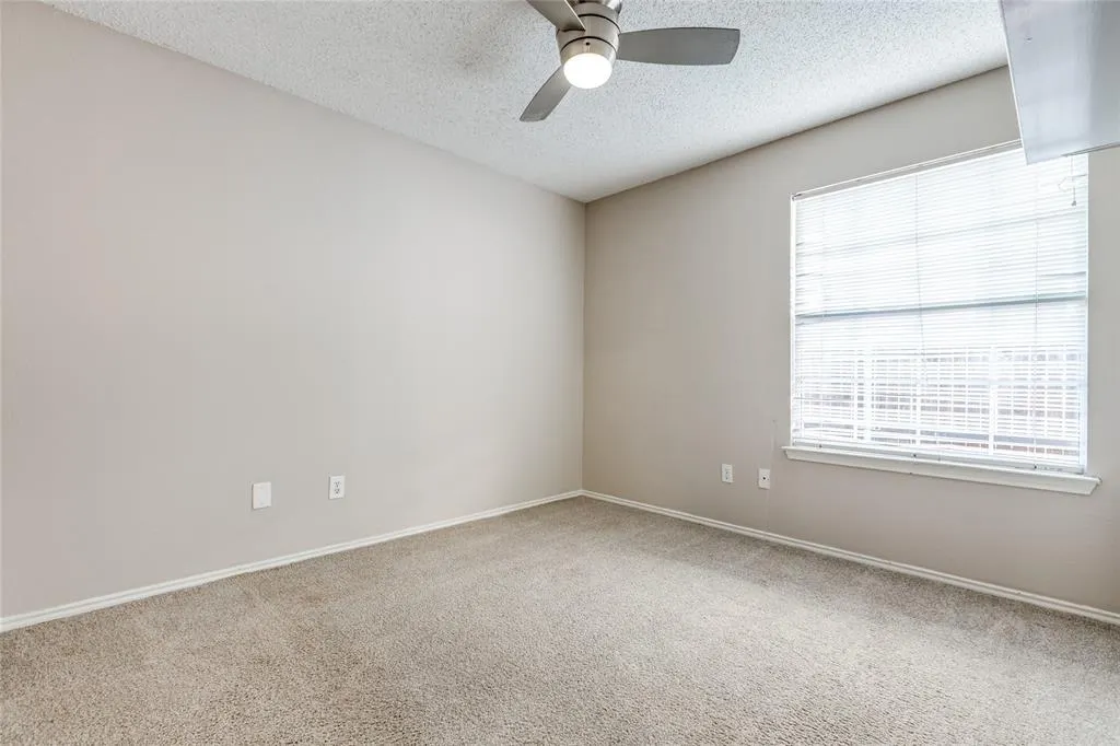 2910 Stonepointe