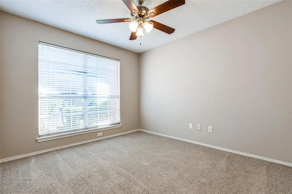 2910 Stonepointe