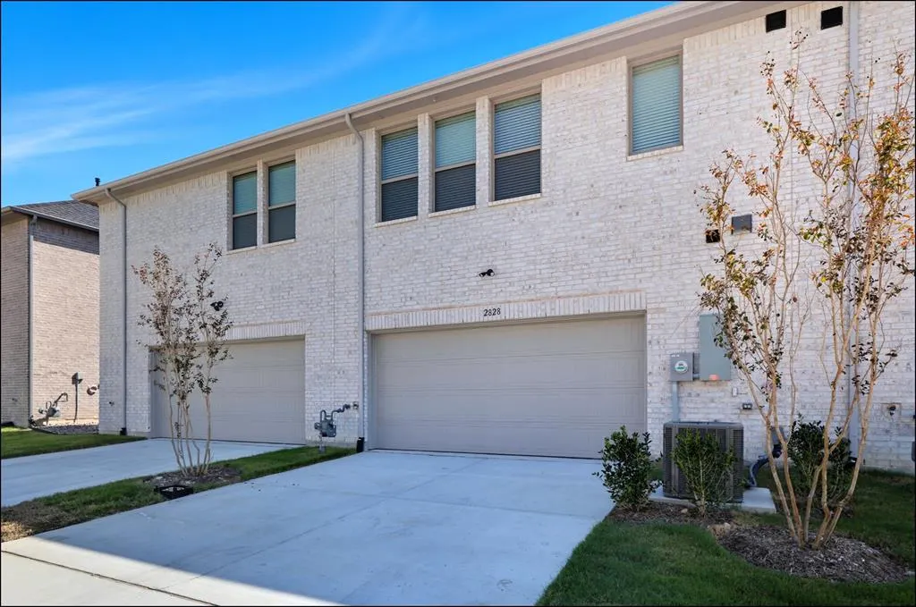 2828 Chisos Red Road