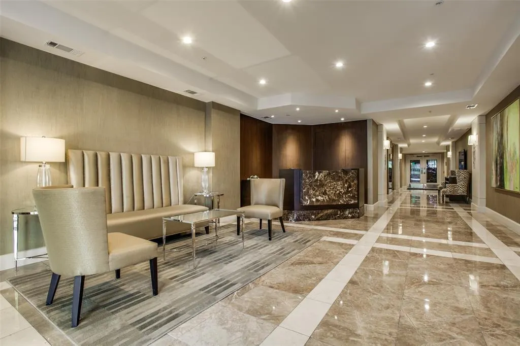 3225 Turtle Creek Boulevard, #1649