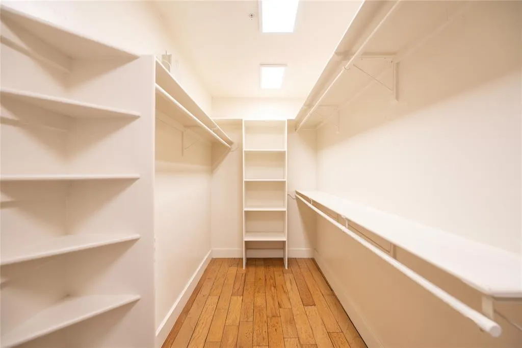 3225 Turtle Creek Boulevard, #1649