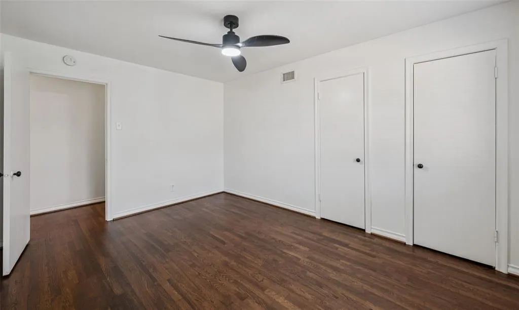 1804-1806 Mariposa Drive