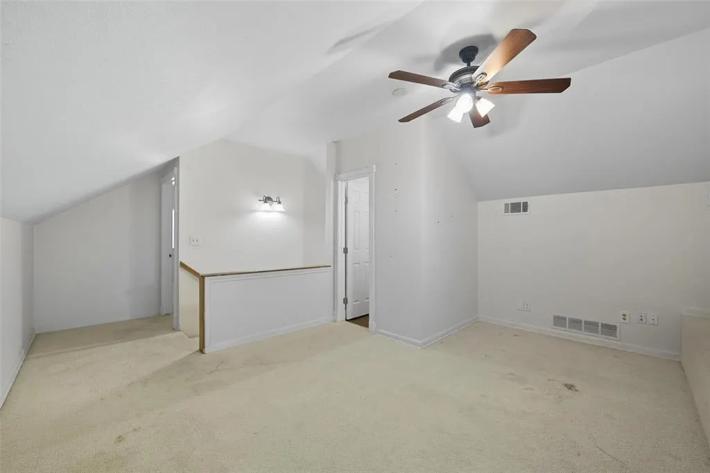 2004 Hondo Drive