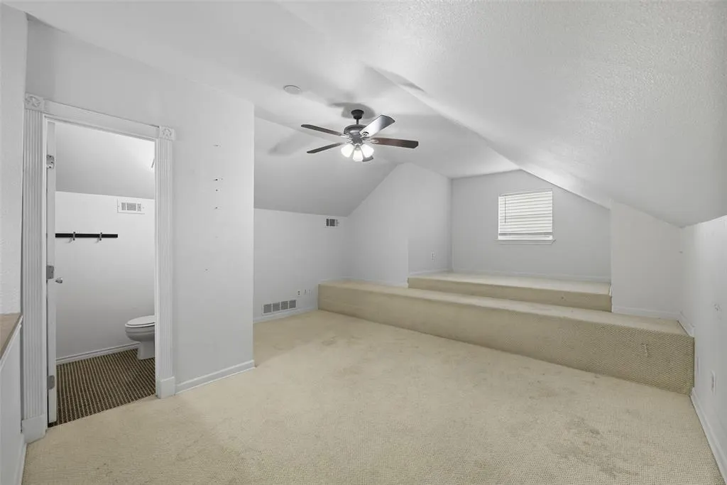 2004 Hondo Drive