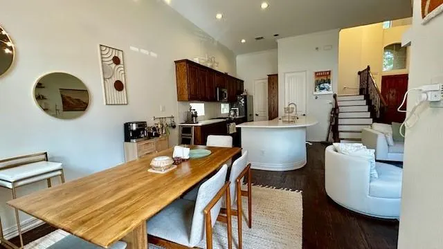 2223 Kirby Street