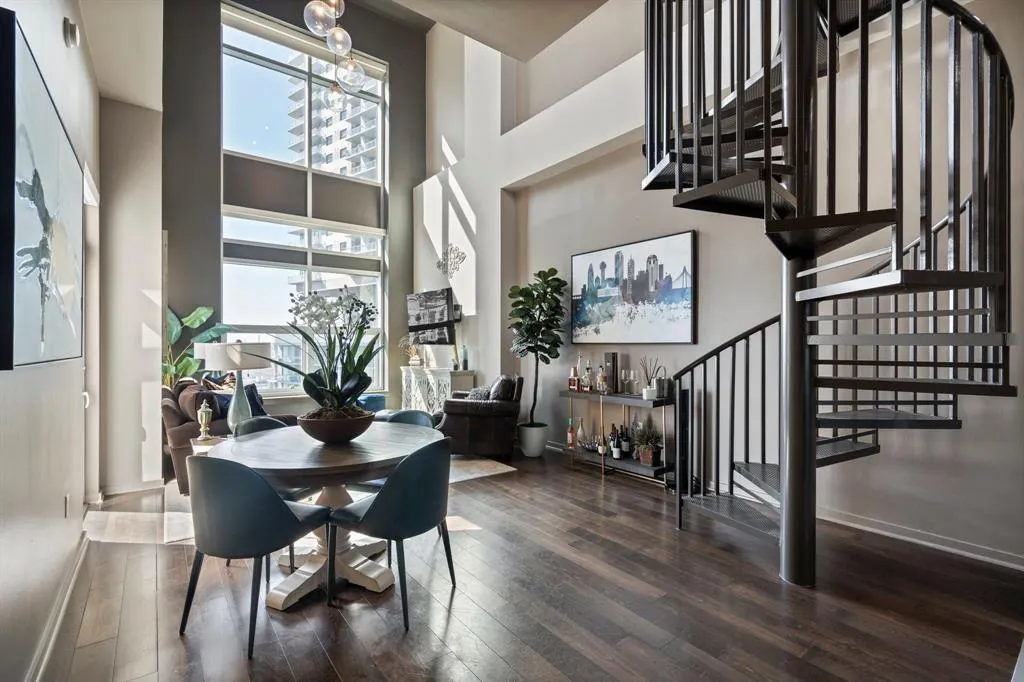 2323 N Houston Street, #701