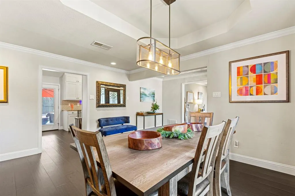 6006 Gentle Knoll Lane