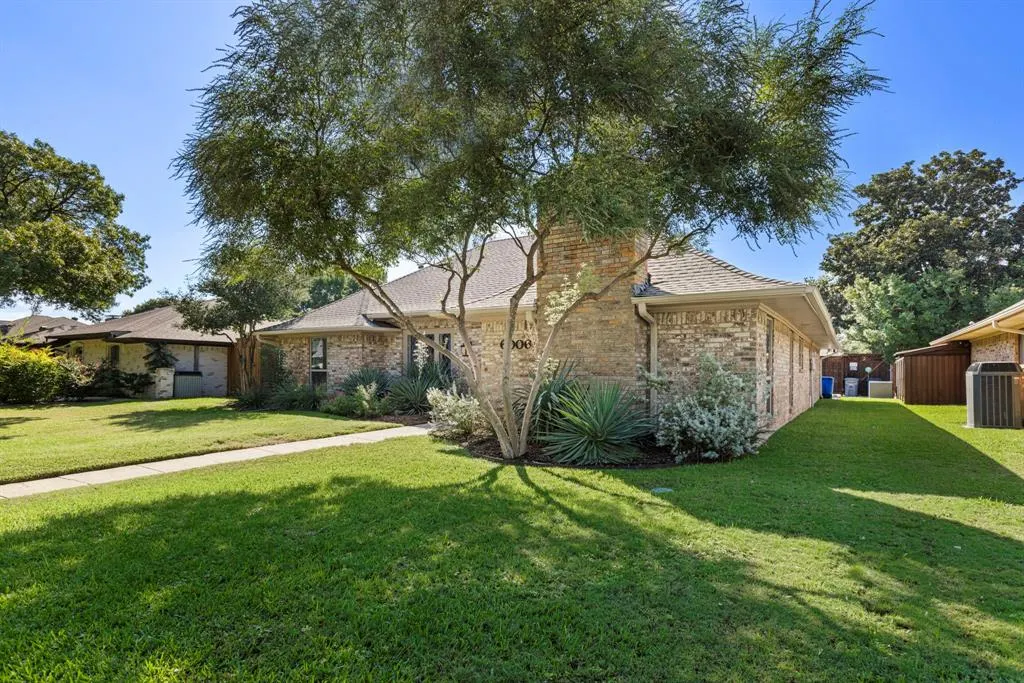 6006 Gentle Knoll Lane