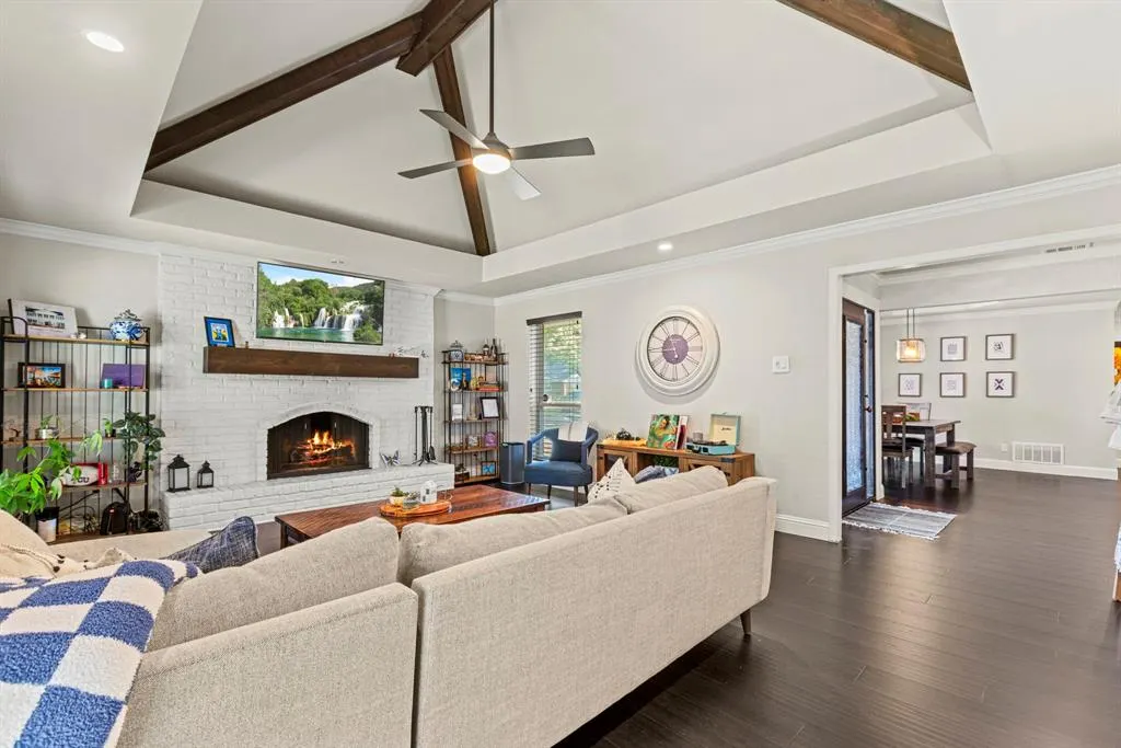6006 Gentle Knoll Lane