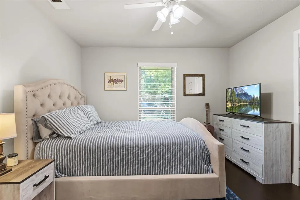 6006 Gentle Knoll Lane