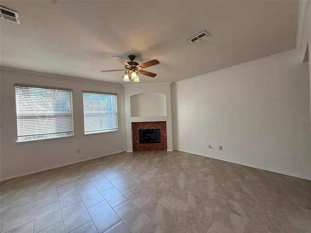 3312 Paradise Valley