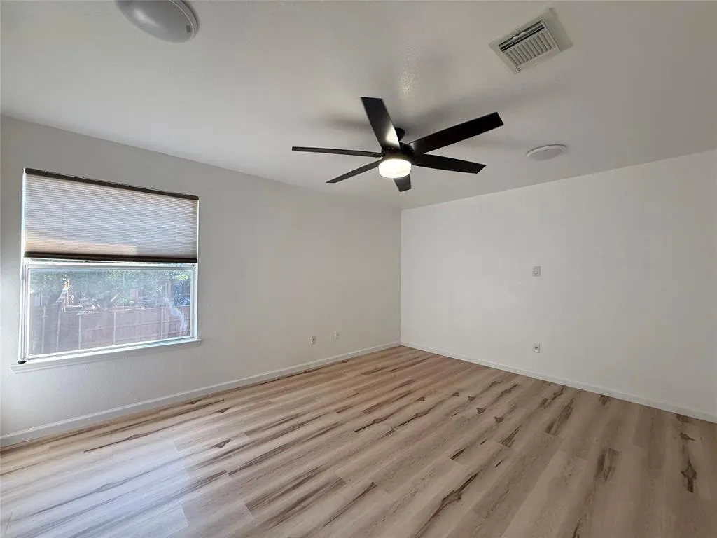 3312 Paradise Valley