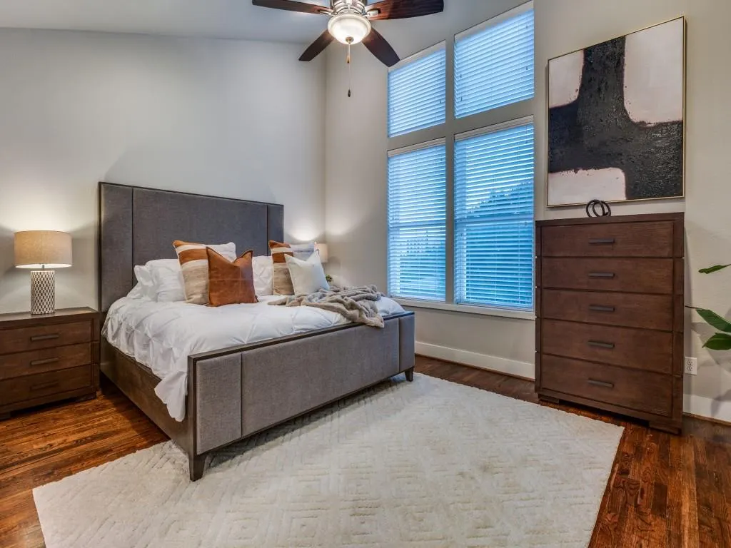 4211 Rawlins Street, #97