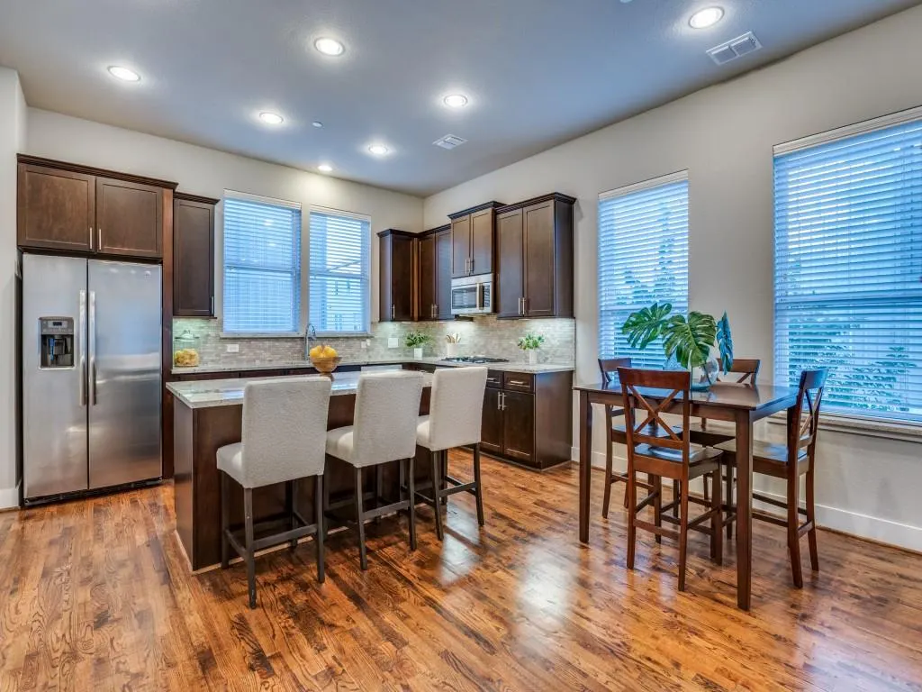 4211 Rawlins Street, #97