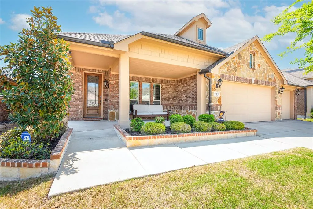 713 Glendale Drive