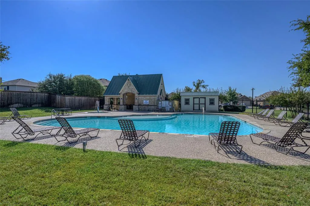 2113 Penton Linns Drive