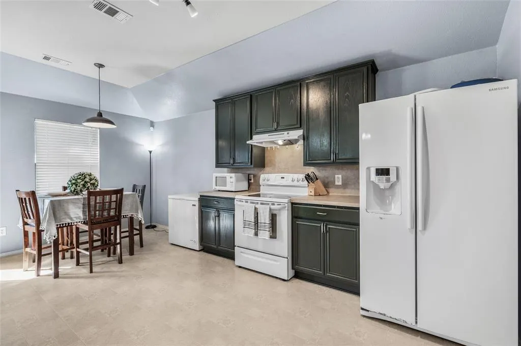 2113 Penton Linns Drive