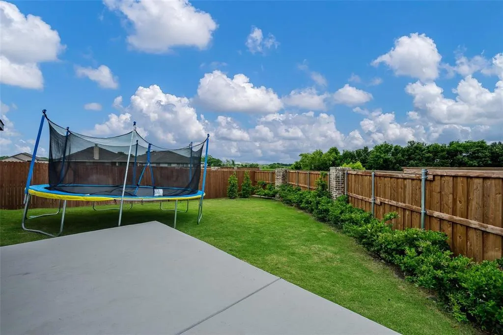 3802 Dogwood Road