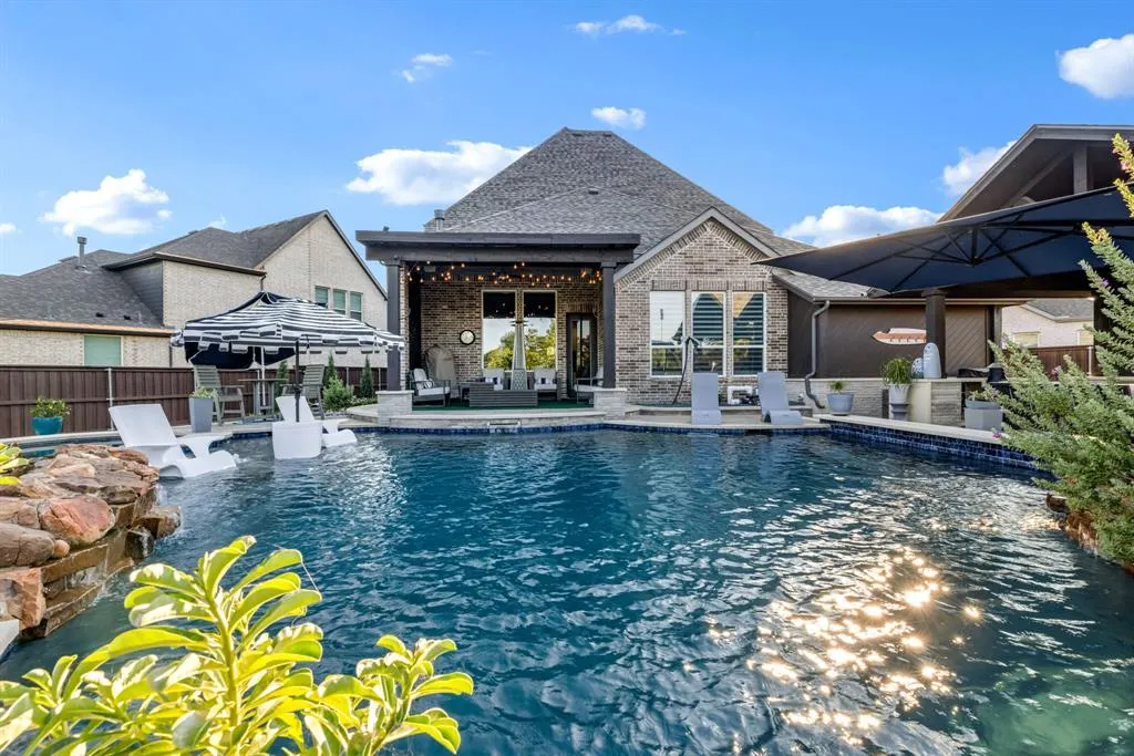 8500 Royal County Down Drive