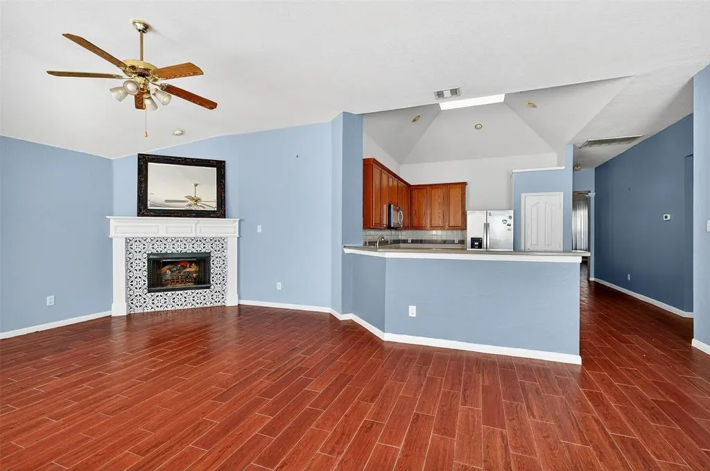 5101 Stonecrest Drive