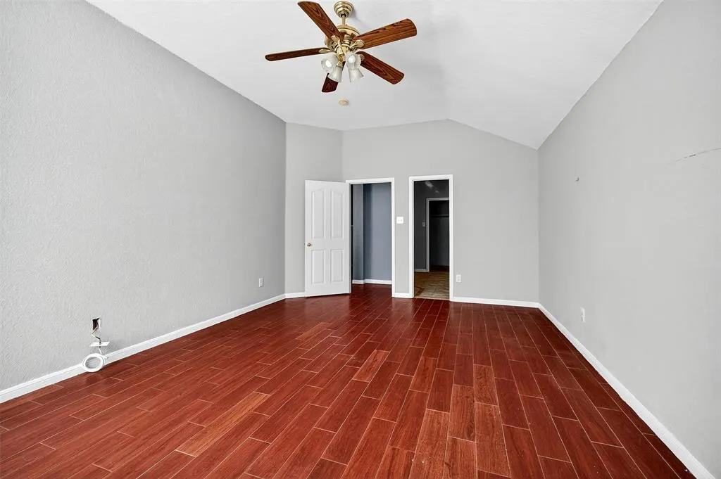 5101 Stonecrest Drive