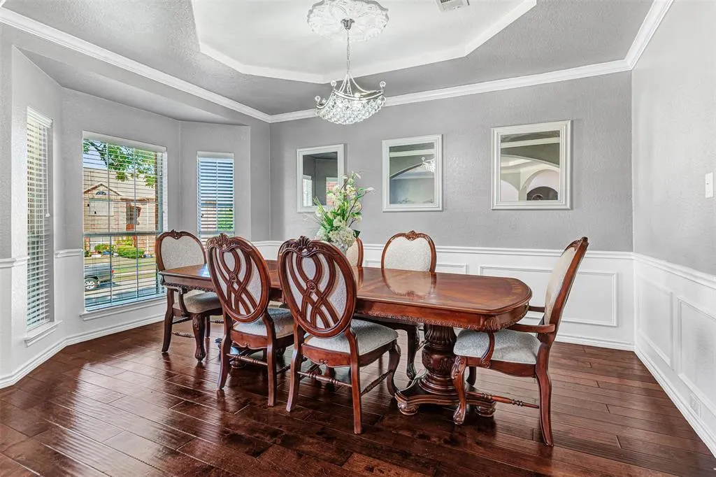 5804 Midnight Moon Drive