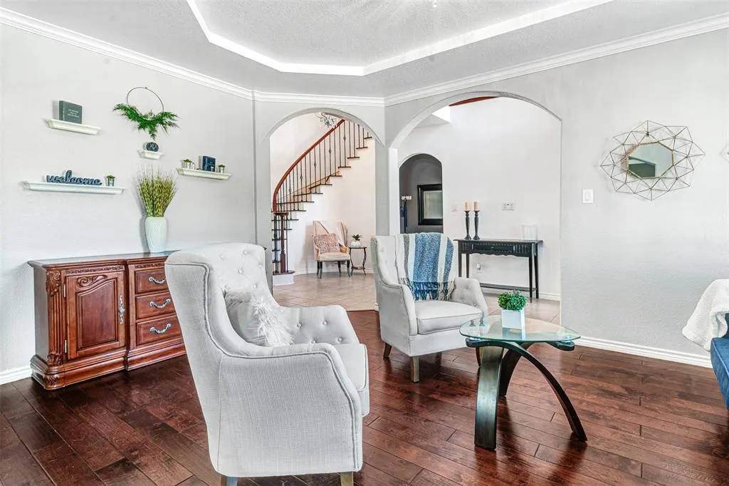 5804 Midnight Moon Drive