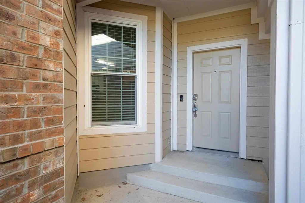 3233 Parma Lane