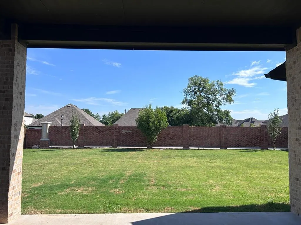 2904 Middleton Drive