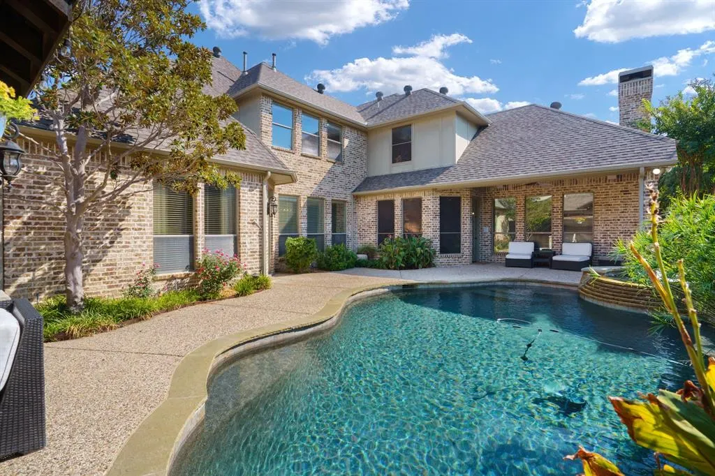 2429 Dillon Drive