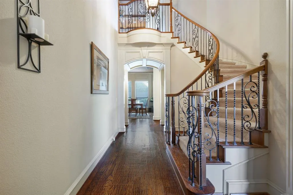 2429 Dillon Drive