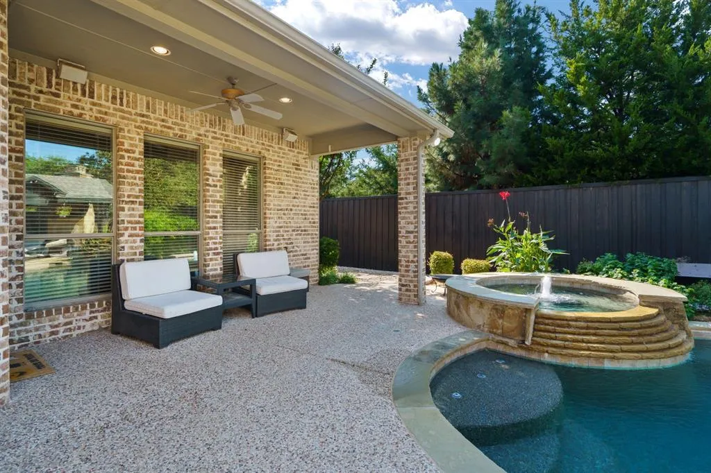 2429 Dillon Drive