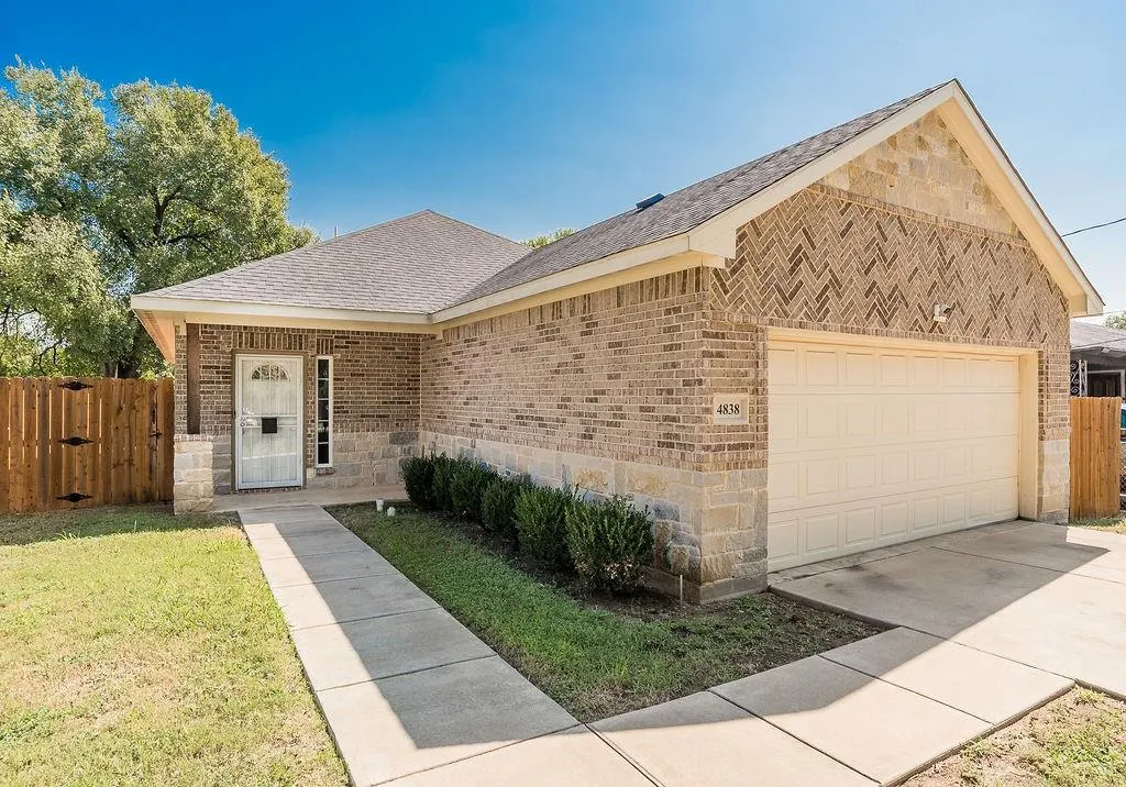 4838 E Frio Drive