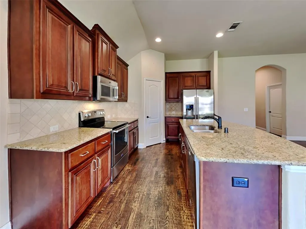 3403 Cedar Lane