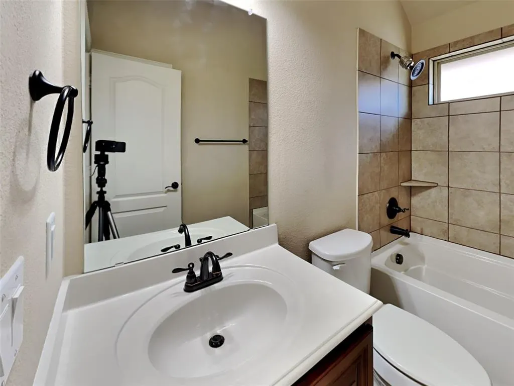 3403 Cedar Lane