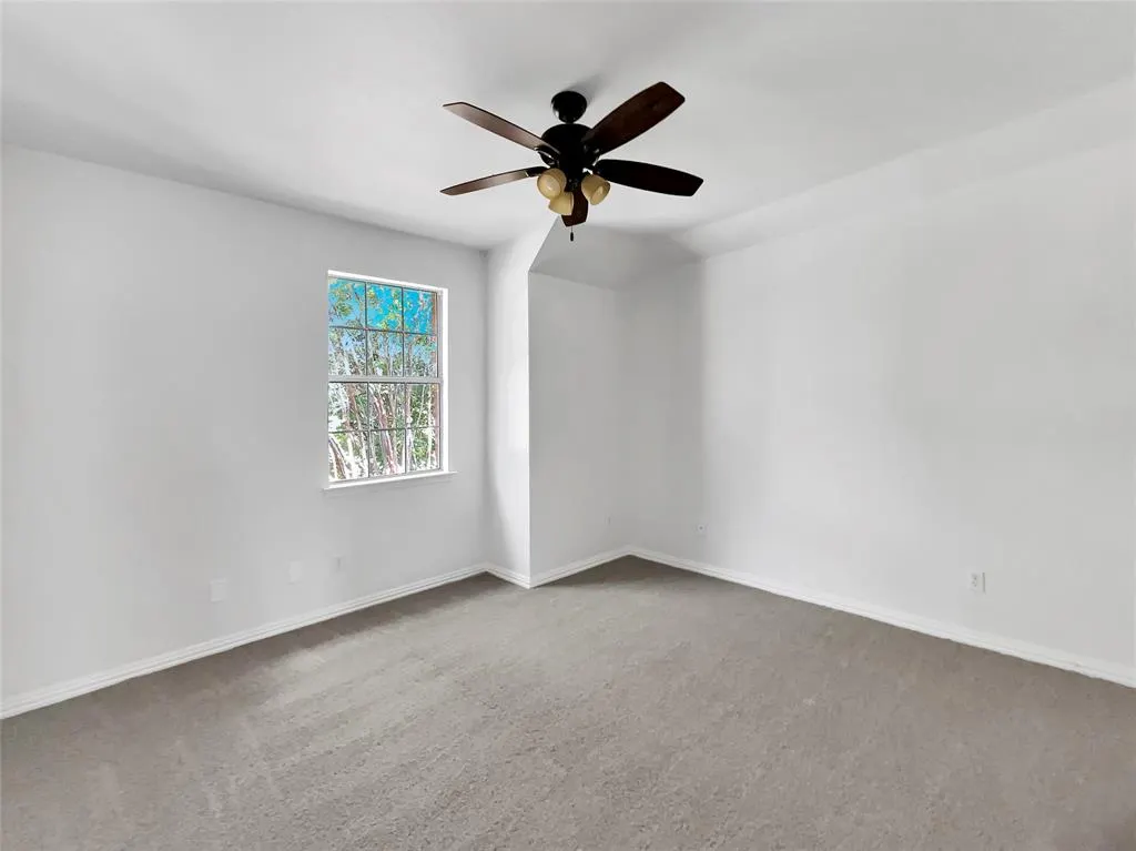 8801 Falcon Crest Drive