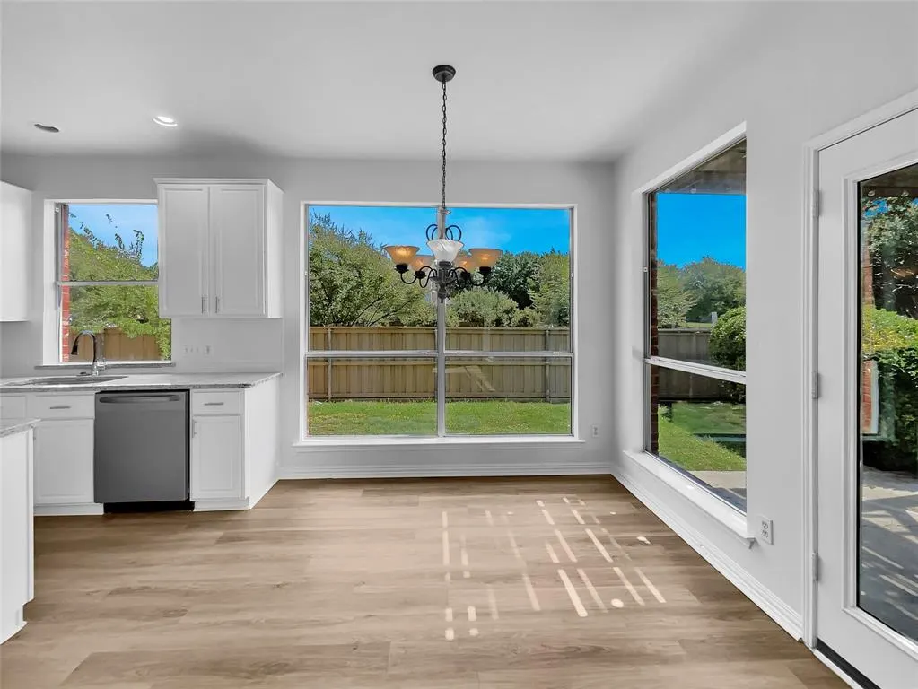 8801 Falcon Crest Drive