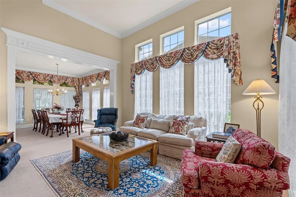 500 Broad Leaf Lane