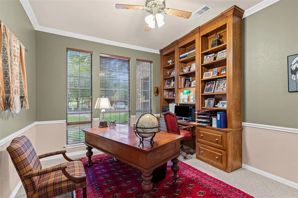 500 Broad Leaf Lane