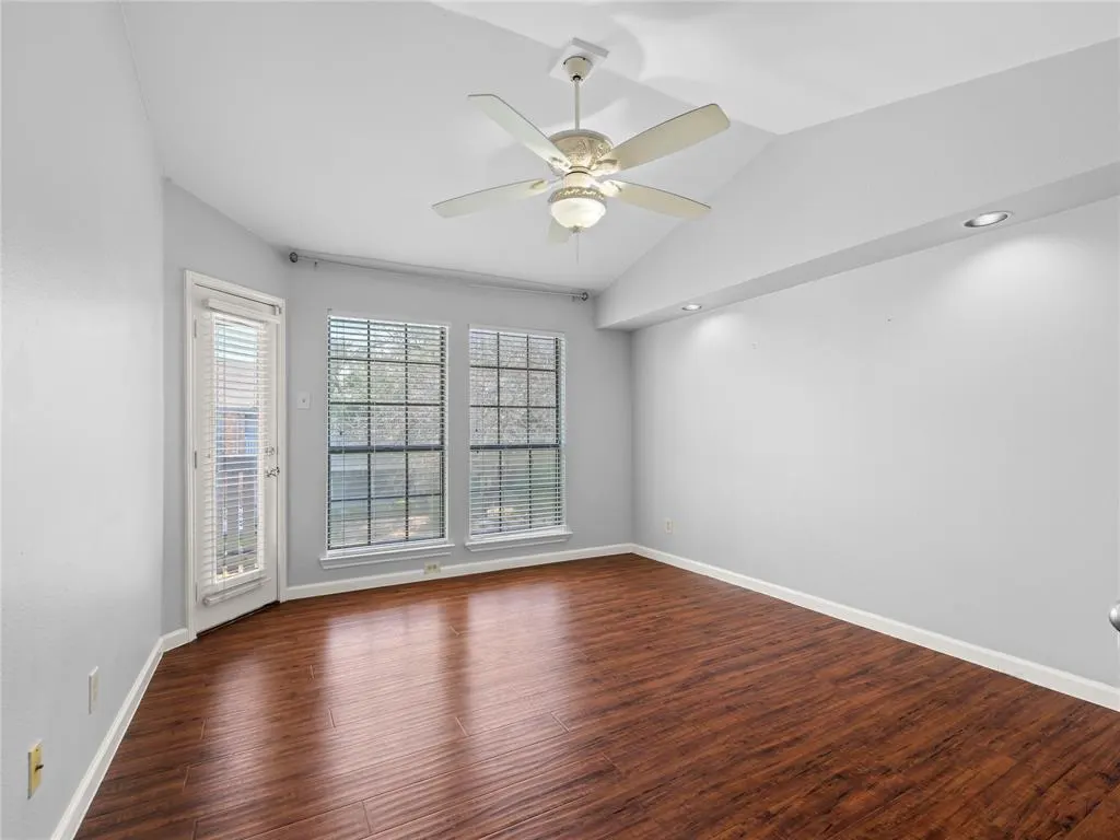 3101 Townbluff Drive, #1024