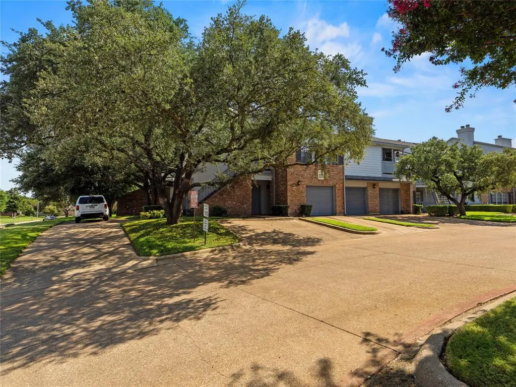 3101 Townbluff Drive, #1024