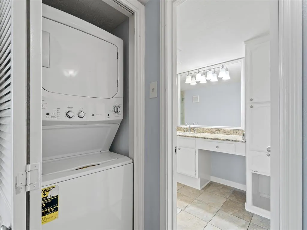 3101 Townbluff Drive, #1024