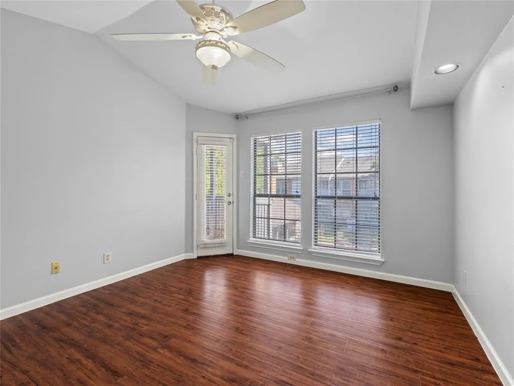 3101 Townbluff Drive, #1024