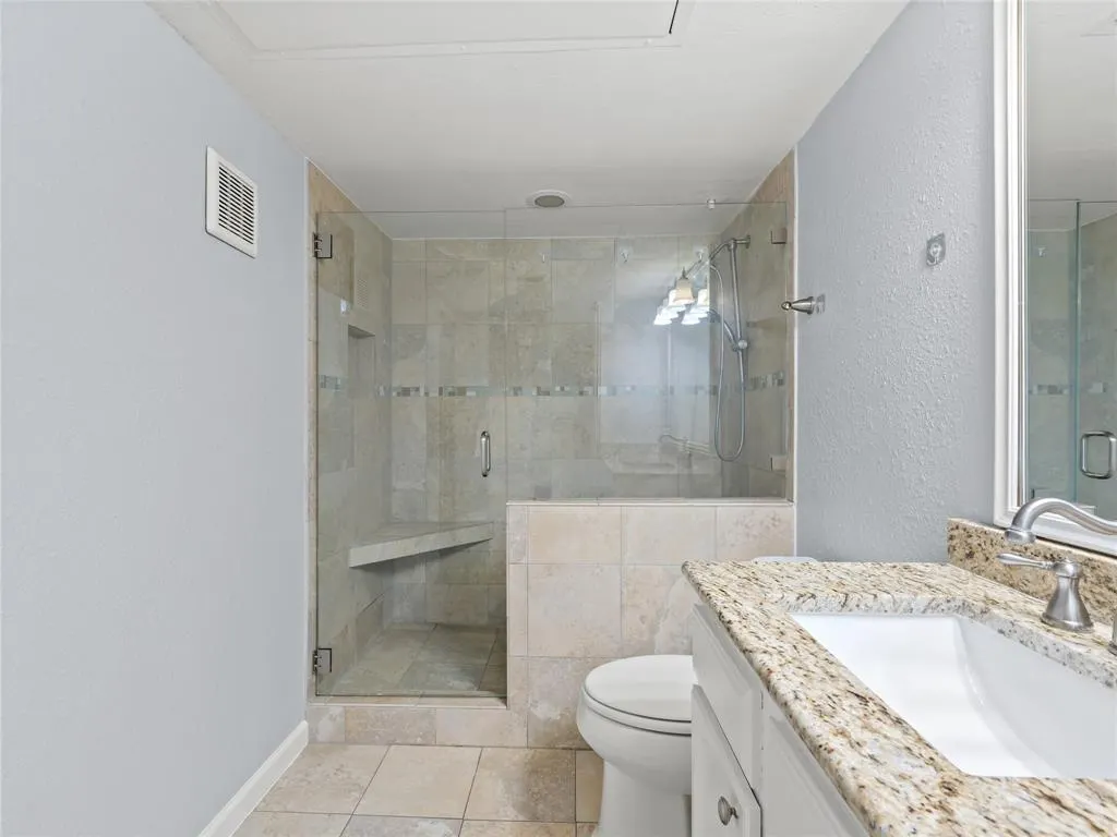 3101 Townbluff Drive, #1024
