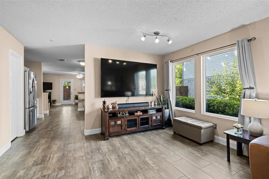 3107 Melrose Drive