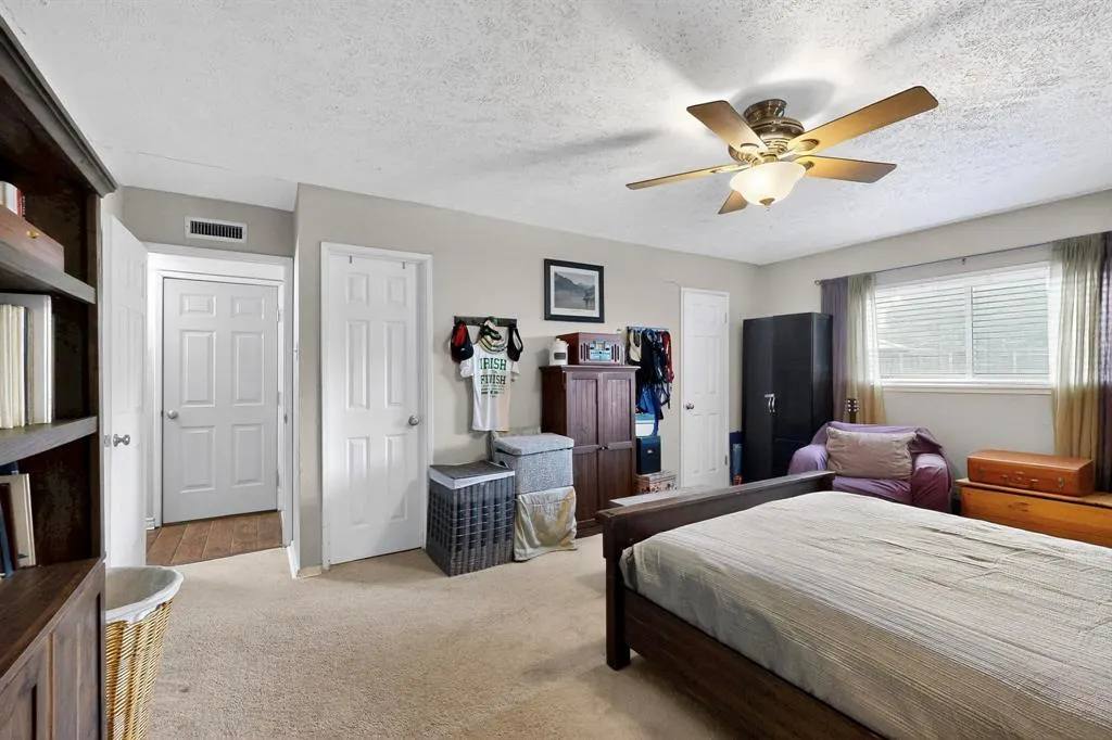 3904 Villa Downs Drive