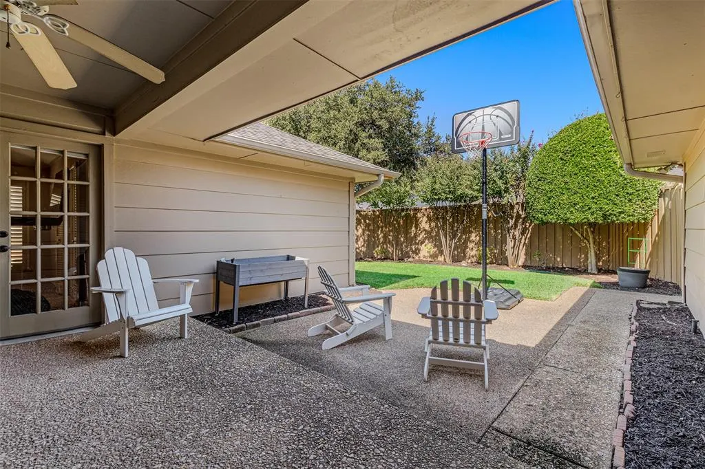 6415 Windsong Drive