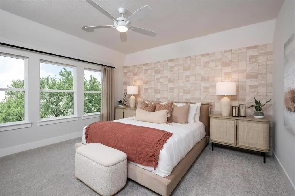 1141 Amaryllis Lane